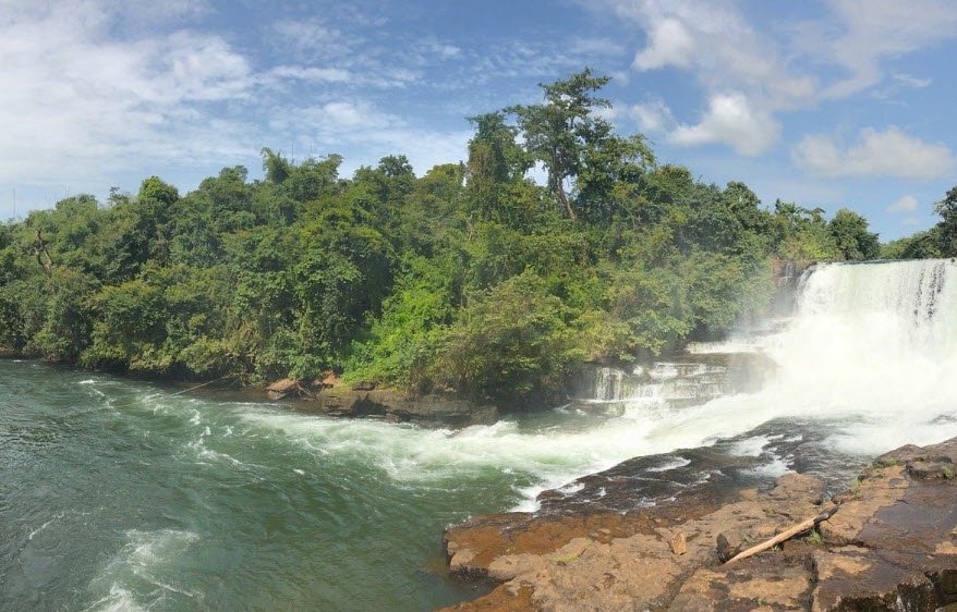 Soumba Waterfall, Guinea